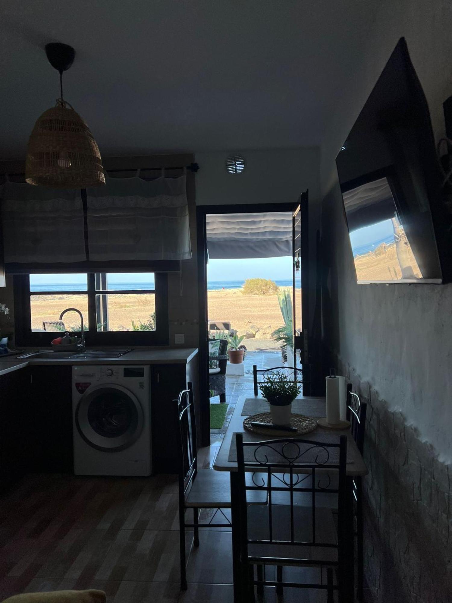 Apartamento Meliyeri1 1ª Linea De Playa El Cotillo  Ngoại thất bức ảnh